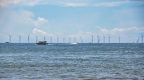 防城港海上風電 如畫風景與綠色能源的交融
